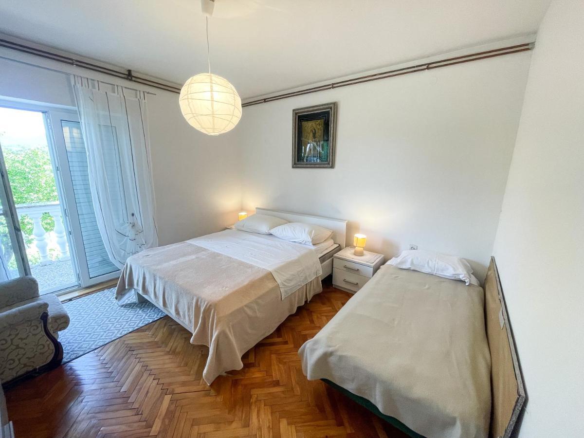 Apartmani Leonarda Jadranovo Eksteriør bilde